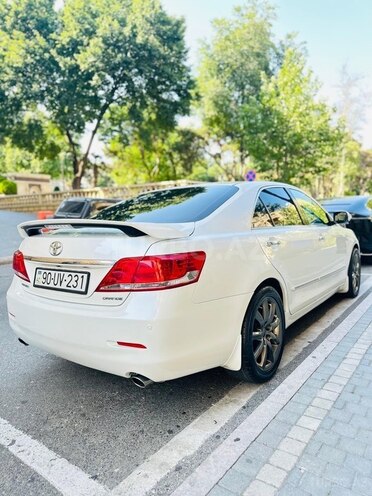 Toyota Aurion-3