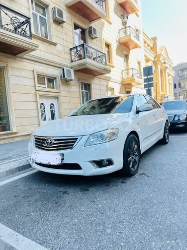 Toyota Aurion-10