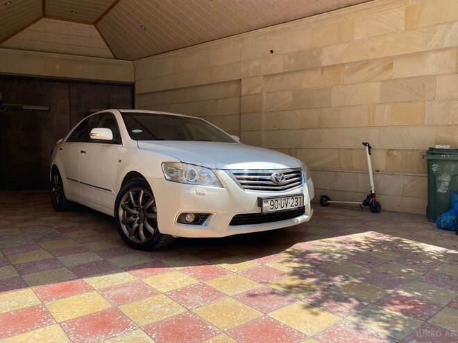 Toyota Aurion-12