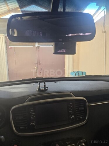 Kia Sorento-21