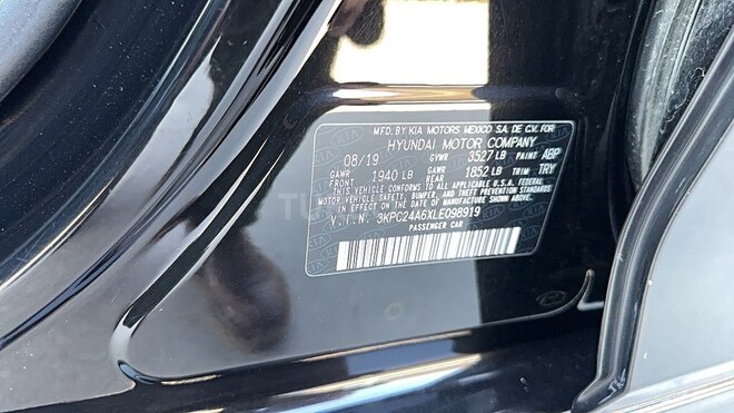 Hyundai Accent-7