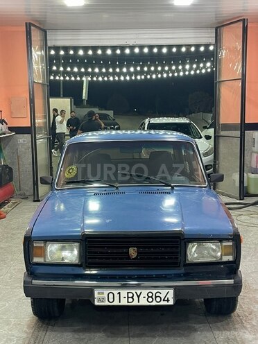 LADA (VAZ) 2107-1