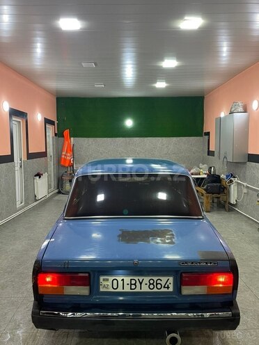 LADA (VAZ) 2107-4