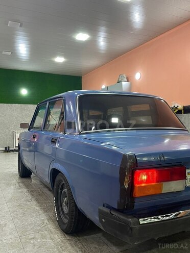 LADA (VAZ) 2107-2