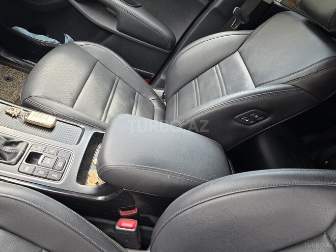 Kia Sorento-10