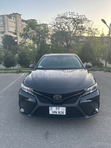 Toyota Camry-1