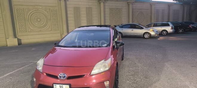 Toyota Prius-3