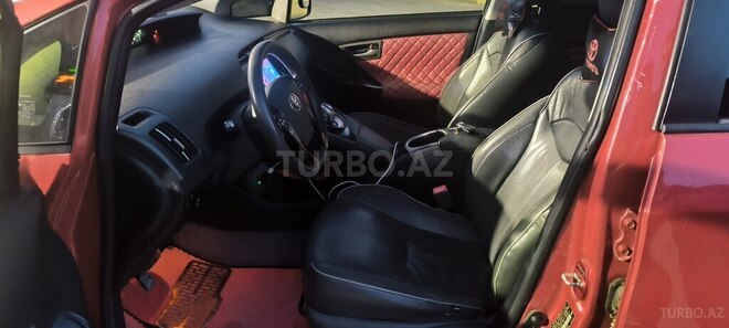 Toyota Prius-15