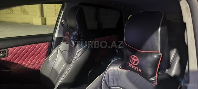 Toyota Prius-19