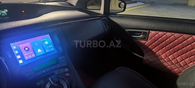 Toyota Prius-21