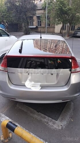 Honda Insight-2