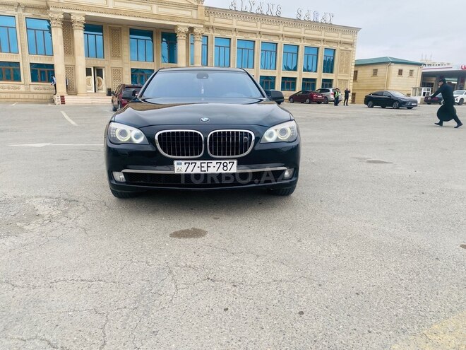 BMW 750-1