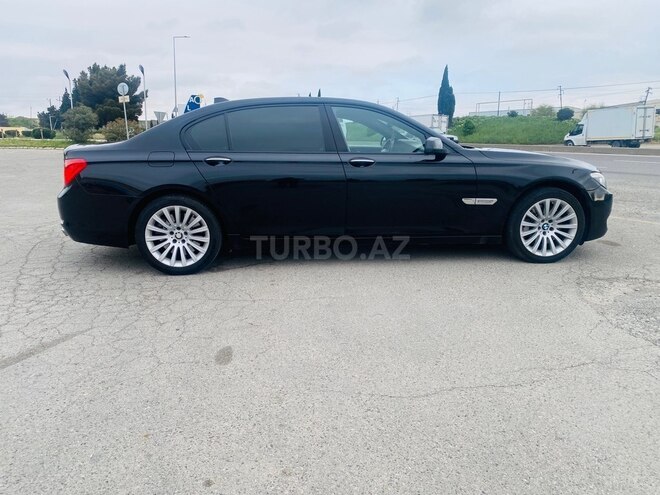 BMW 750-8