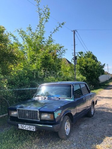LADA (VAZ) 2107-1