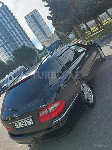 Mercedes E 220-6