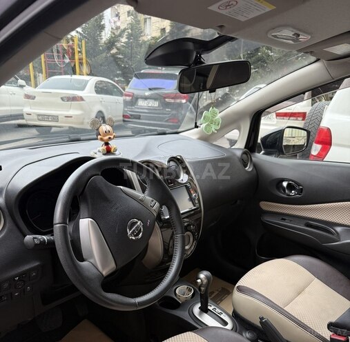 Nissan Note-4