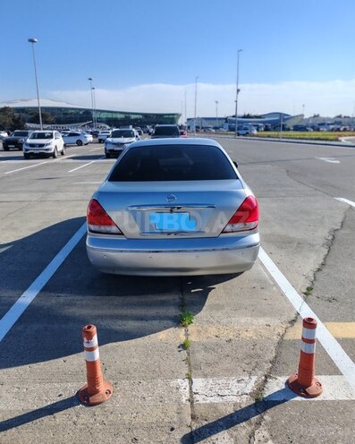 Nissan Sunny-4