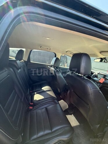 Ford Escape-5