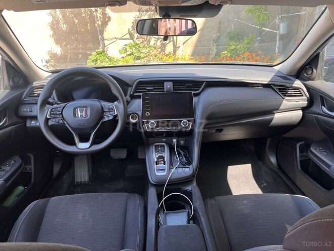 Honda Insight-2