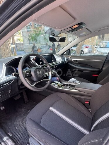 Hyundai Sonata-5