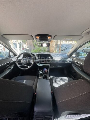 Hyundai Sonata-10