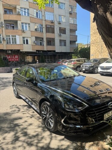 Hyundai Sonata-8