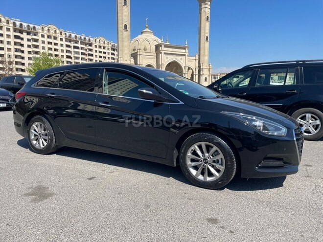 Hyundai i40-4
