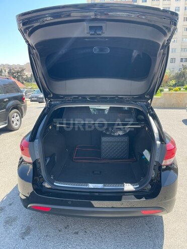 Hyundai i40-5