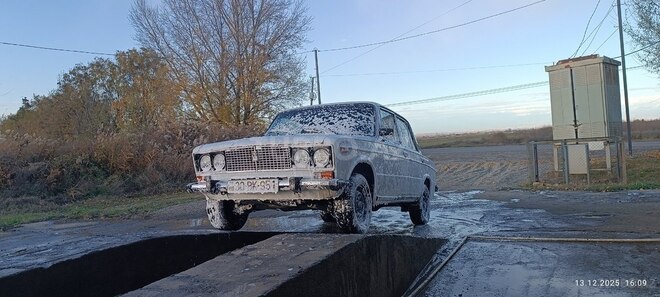 LADA (VAZ) 2106-6
