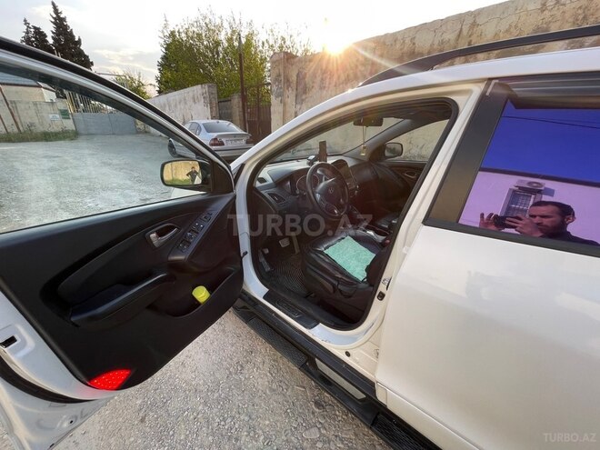 Hyundai Tucson-11