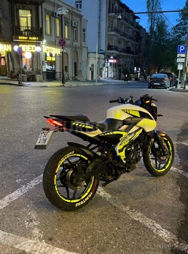 Bajaj Pulsar NS 160-2