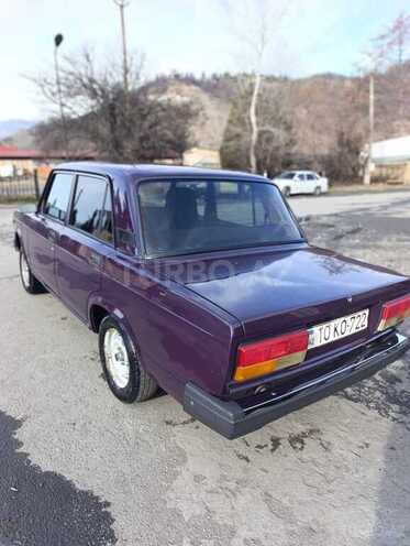 LADA (VAZ) 2107-2
