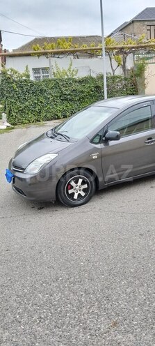 Toyota Prius-11