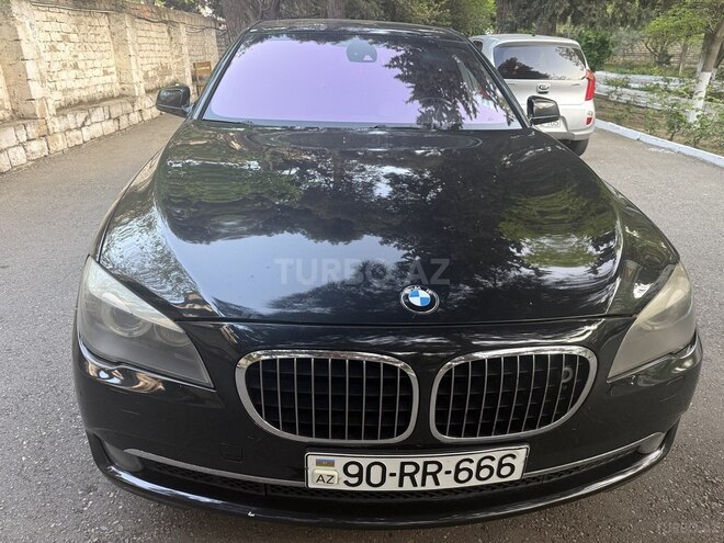 BMW 750-1