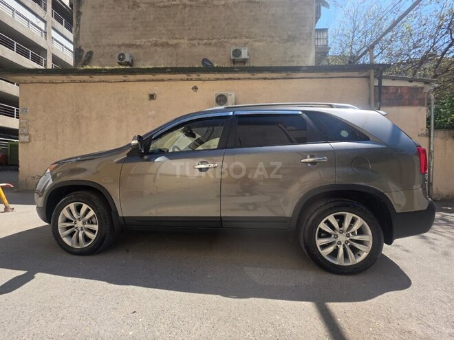 Kia Sorento-7