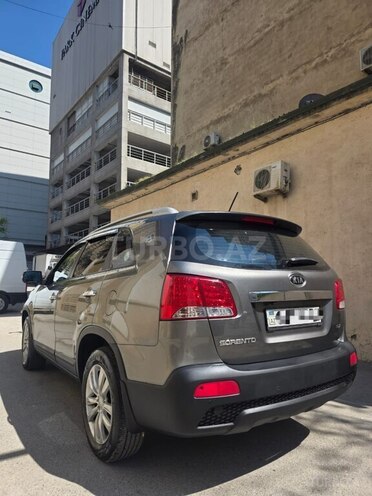 Kia Sorento-5