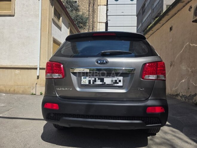 Kia Sorento-6