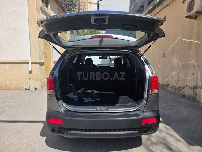 Kia Sorento-15