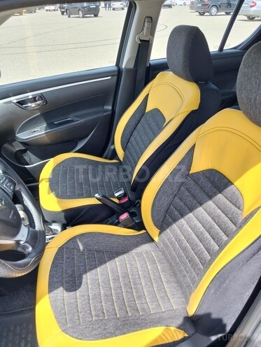 Suzuki Swift-11