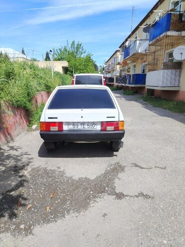 LADA (VAZ) 2109-2