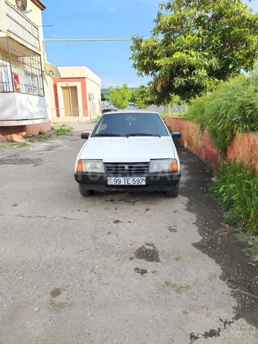LADA (VAZ) 2109-1