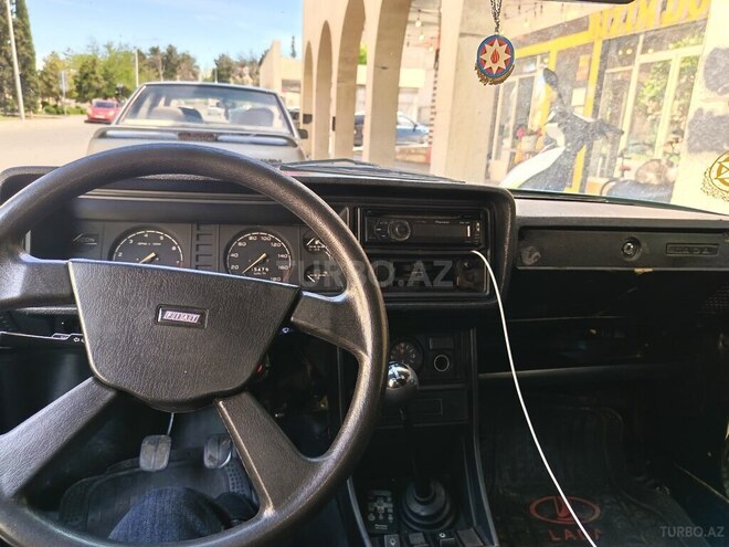 LADA (VAZ) 2107-6