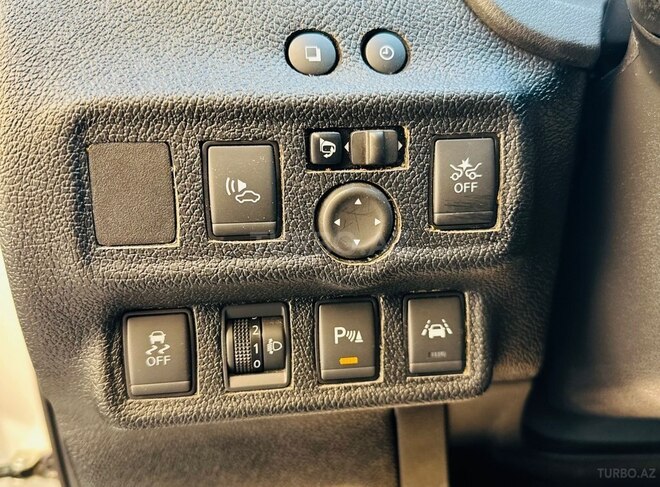 Nissan Note-14