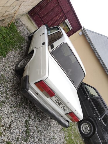 LADA (VAZ) 2107-6