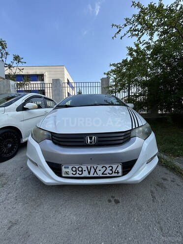 Honda Insight-1