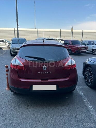 Renault Megane-2