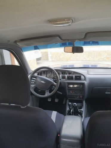 Ford Ranger-8