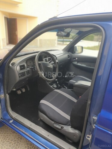 Ford Ranger-9