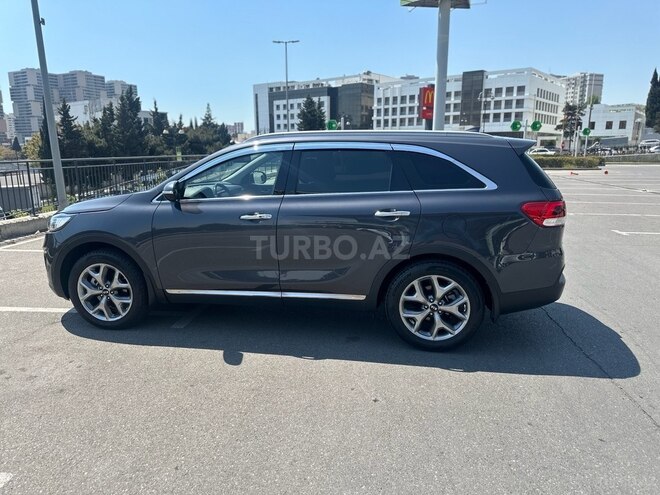 Kia Sorento-3