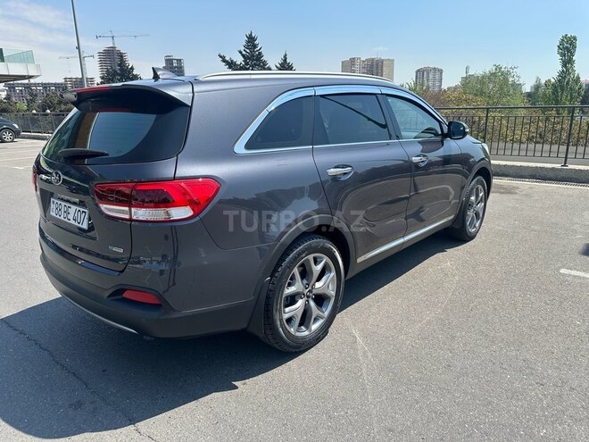 Kia Sorento-5
